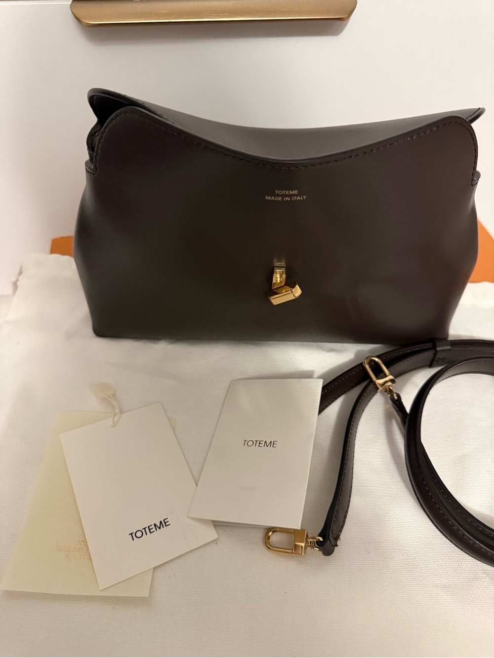 Toteme clutch crossbody bag - Picture 4 of 16